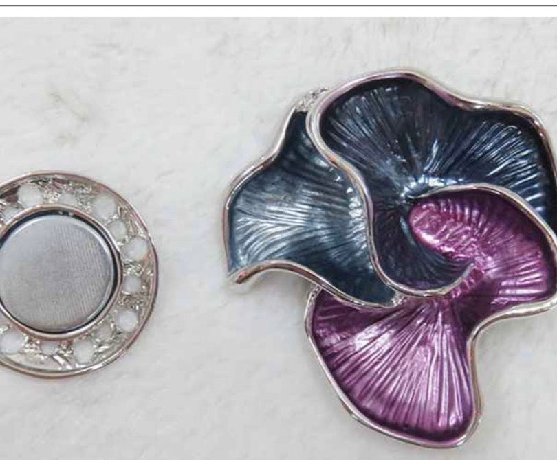Anemone Brooch