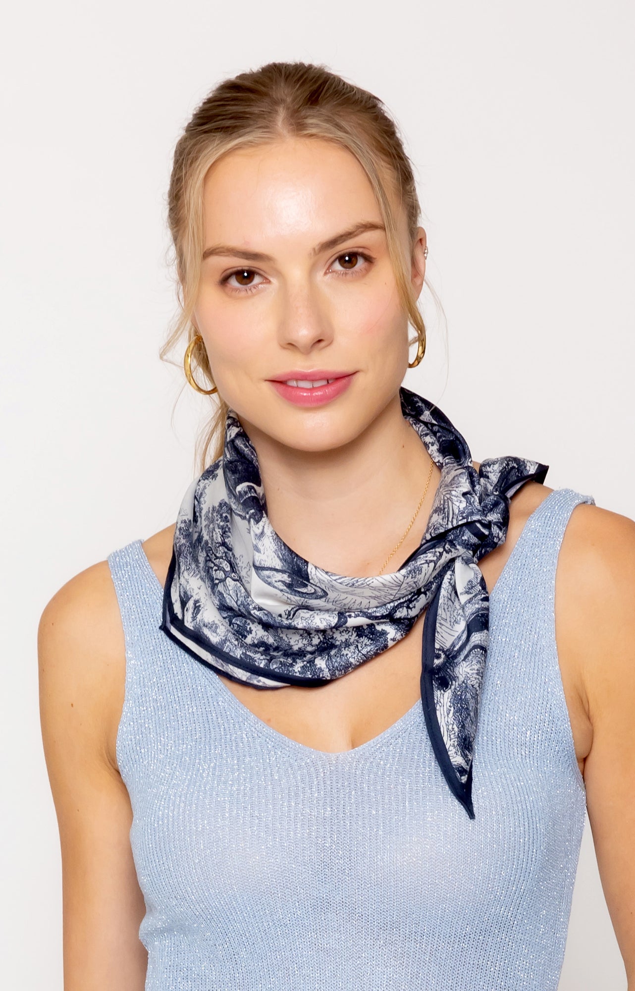 Diamond Shape Scarf