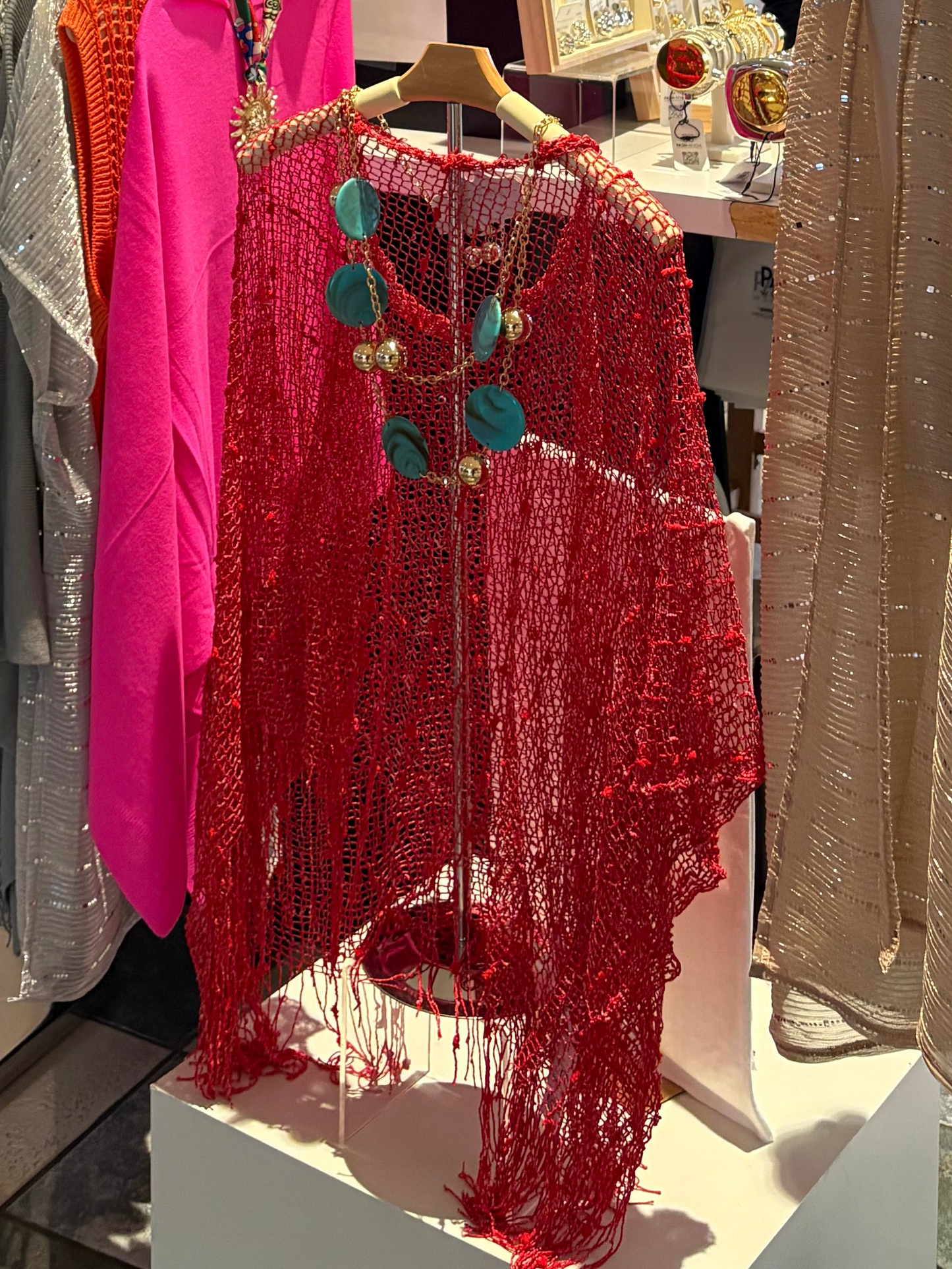 Nila Poncho