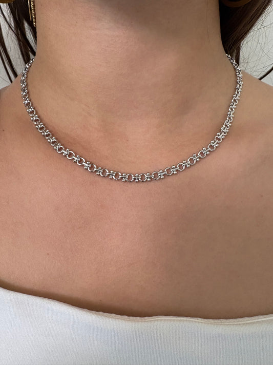 Fer Necklace