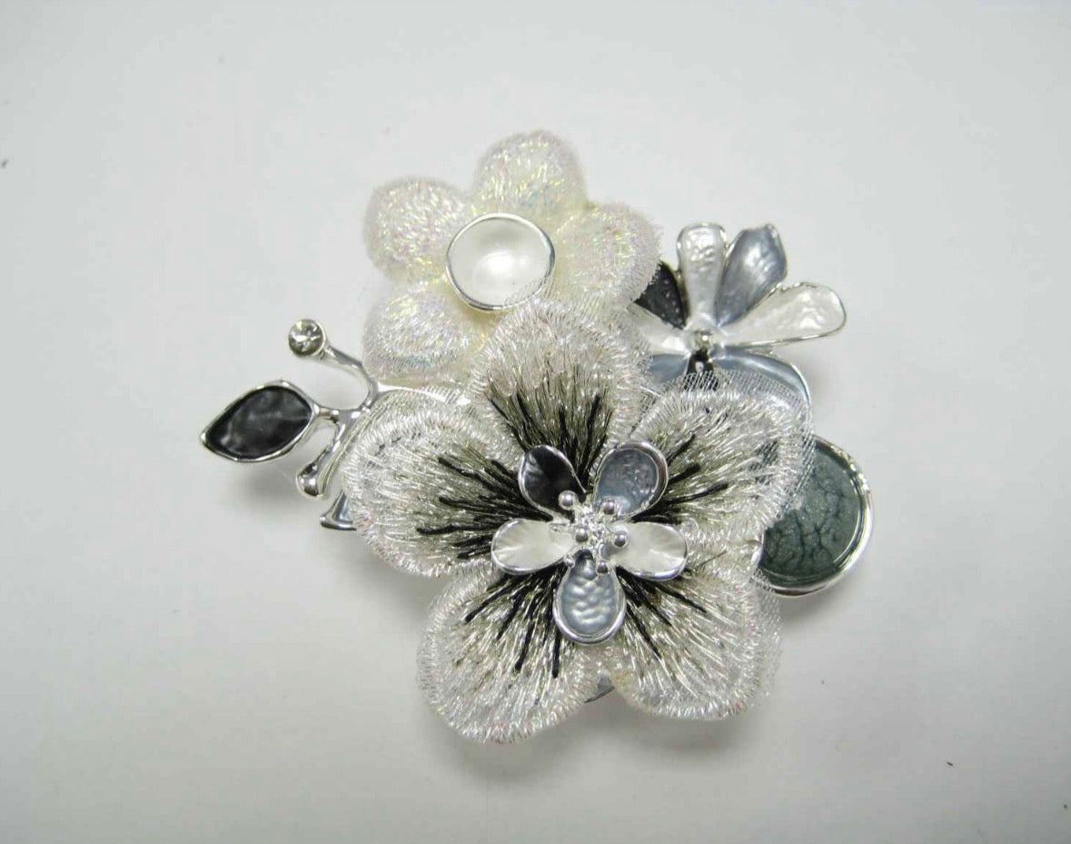 Alice Flower Brooch