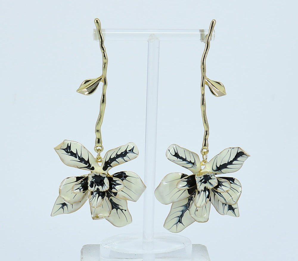 Stem Flower Earring