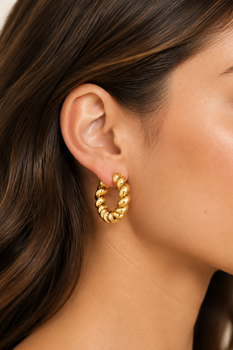 Bold Wired Hoops