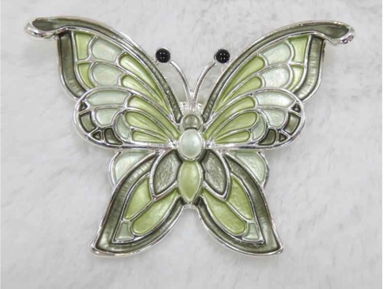 Lucy Brooch