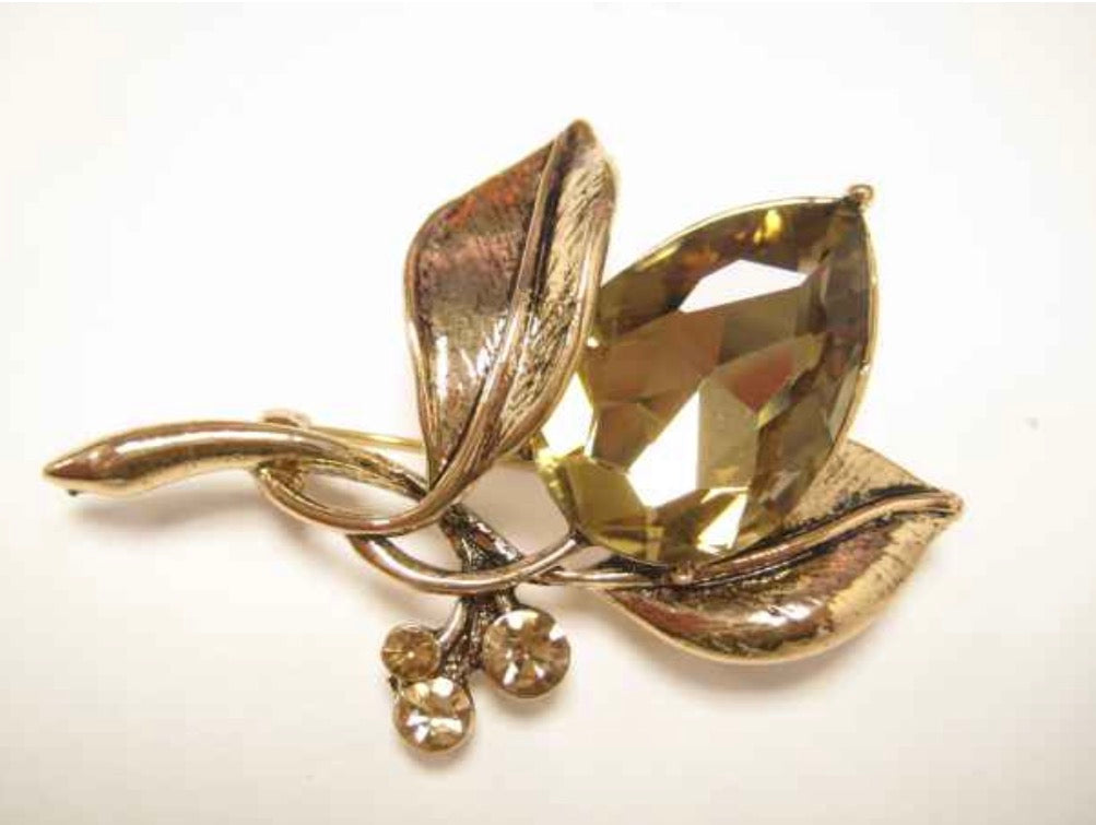 Juniper Brooch