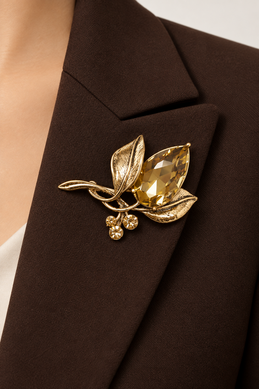 Juniper Brooch