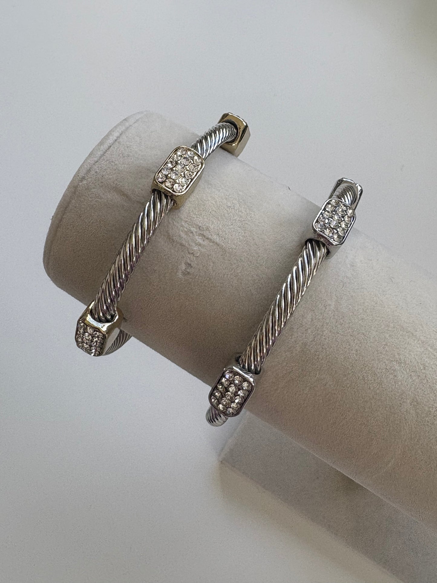 Dotty Cable Bangle