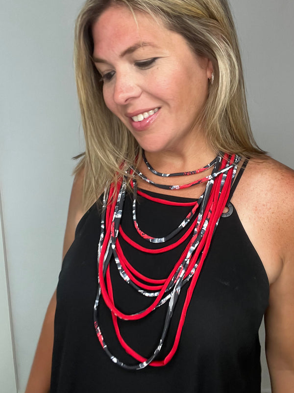 Paparazzi 2025 scarf necklace