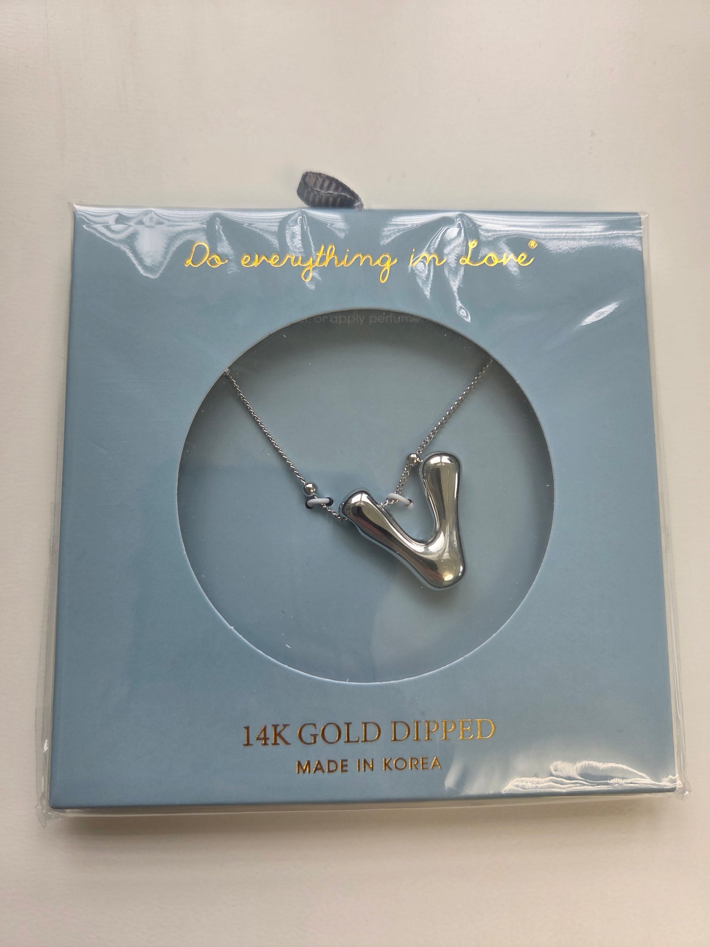 White Gold Bubble Initial